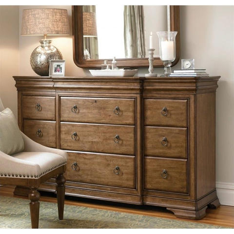 Universal Furniture New Lou Drawer Dresser in Cognac