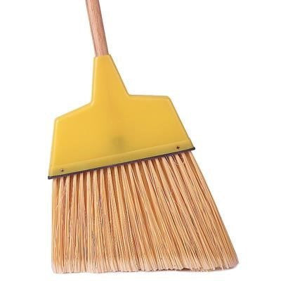 Weiler® Upright Broom – Angle, Flagged Plastic Fill